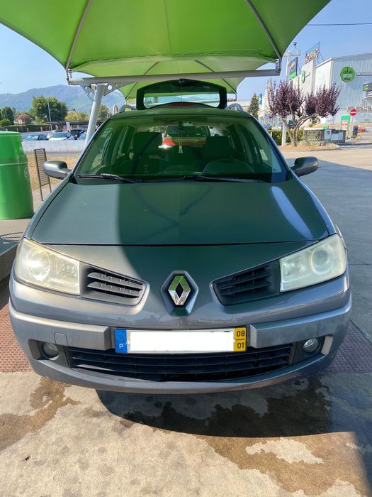 Renault Mégane 1.5 dCi Dynamic — Económico, Espaçoso e Pronto para a Estrada