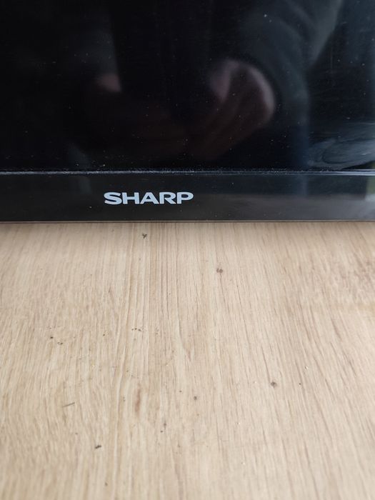 Telewizor Sharp Aquos Harman Kardon  40 cali
