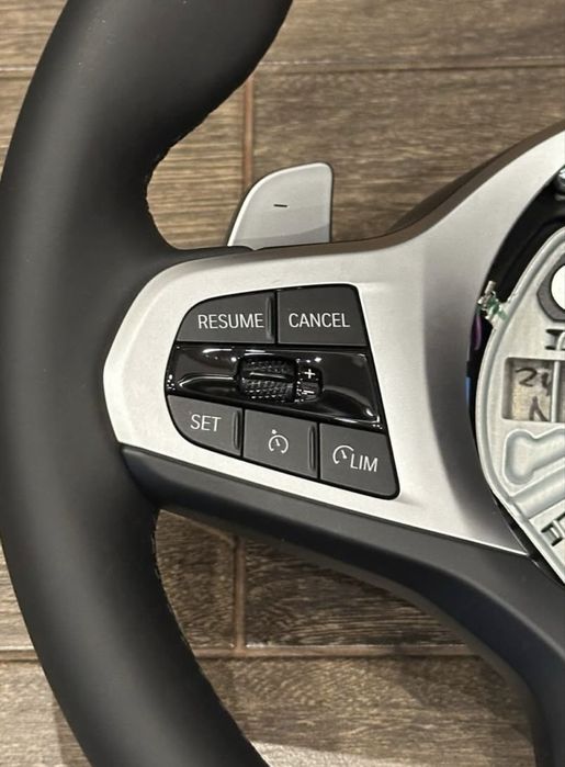 Руль BMW G-серии (подогрев, круиз-адаптивный)