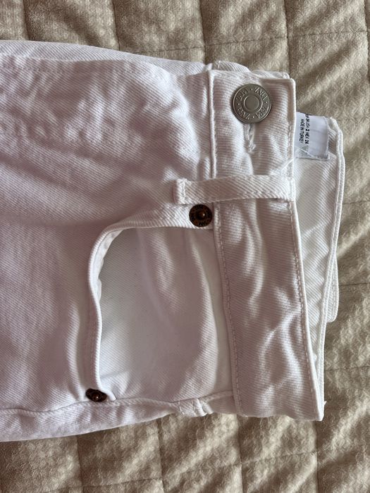 Białe mum jeans Zara 34