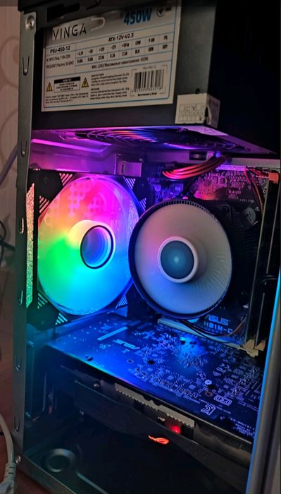 Продам відеокарту rx 570 4gb з материнською платою