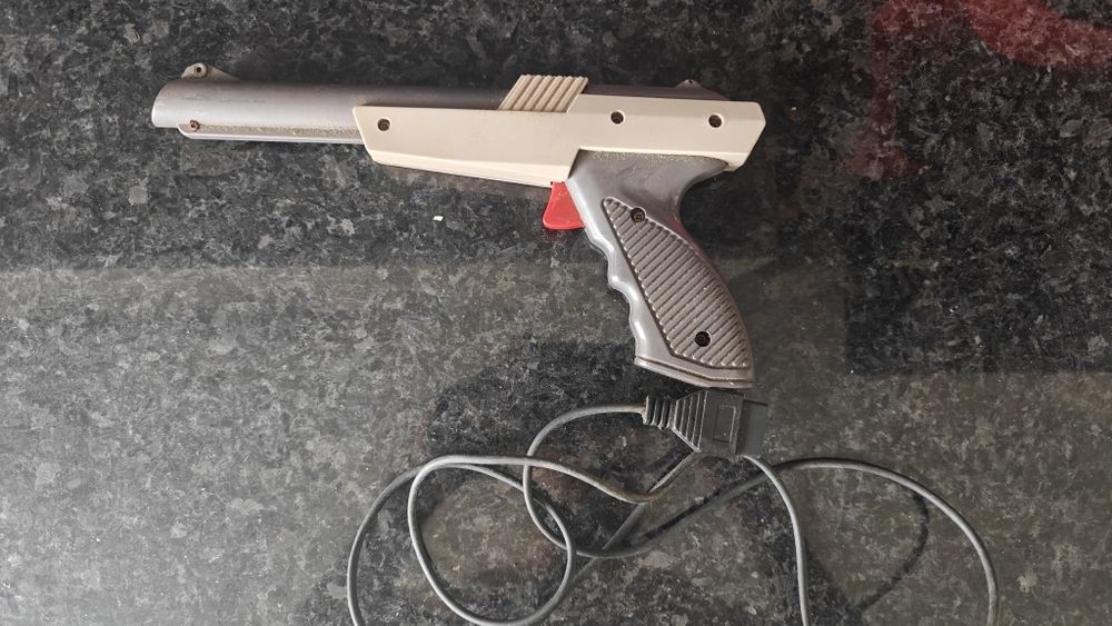 Sega Mega Drive + 1 comando + Light Phaser