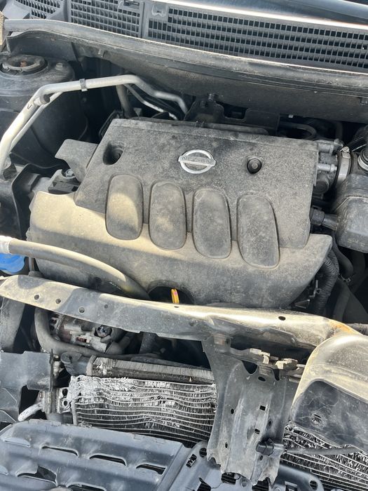 Nissan Qashqai J10 2.0 benzyna 2008 – cały samochód na części, po kolizji