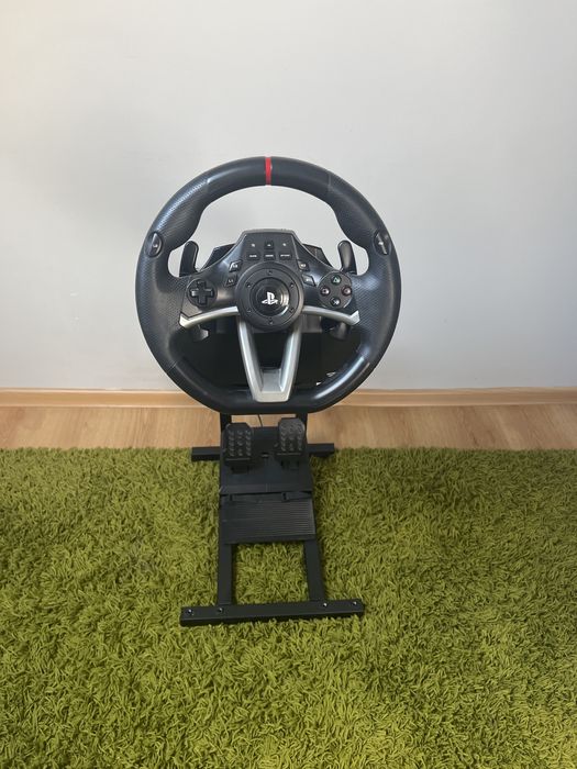 Kierownica marki hori z pedałami i statywem nacon