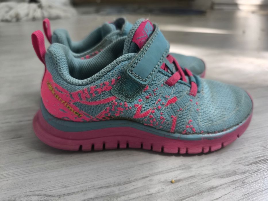 Półbuty dla dziewczynki 28r. Karrimor