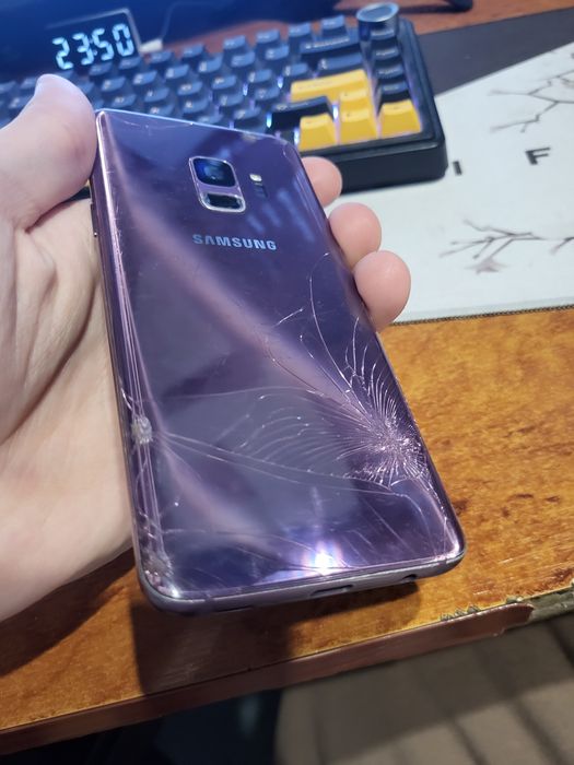 samsung s9 4/64 разбитое заднее стекло