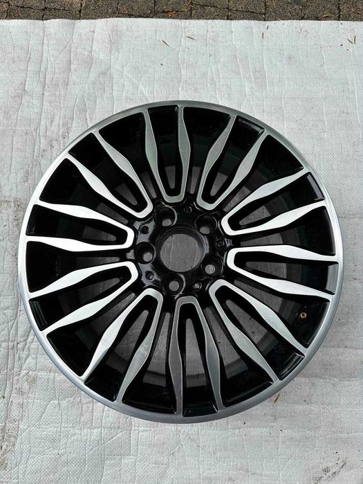 Mercedes V Klasa W447 Pojedyncza Felga 18