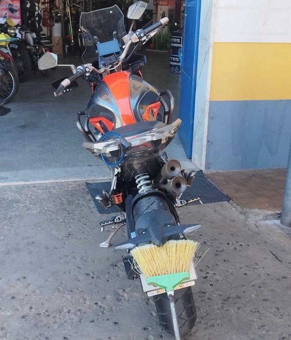 ZONTES ADVENTURE 312cc | 2022 | MENOS DE 3.700 KM