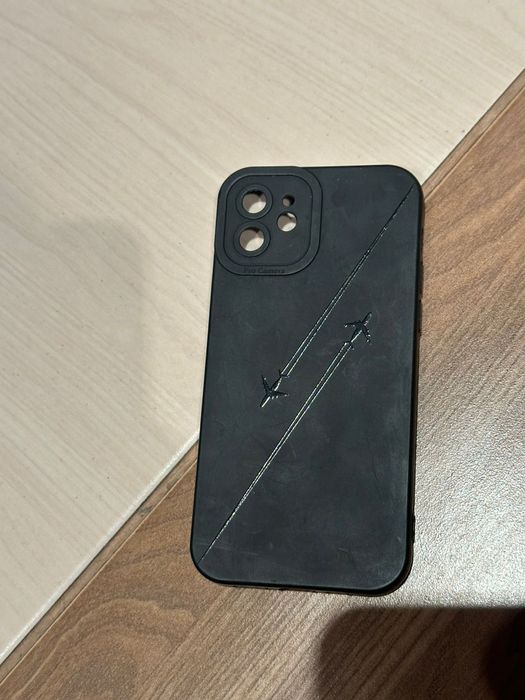 Продаю чохли для iphone 12