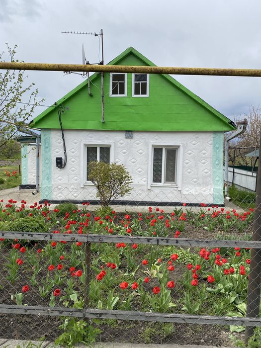 Продам охайний будинок