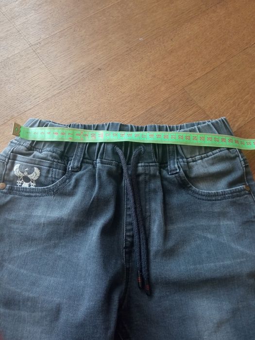 Spodnie jeansowe r.152