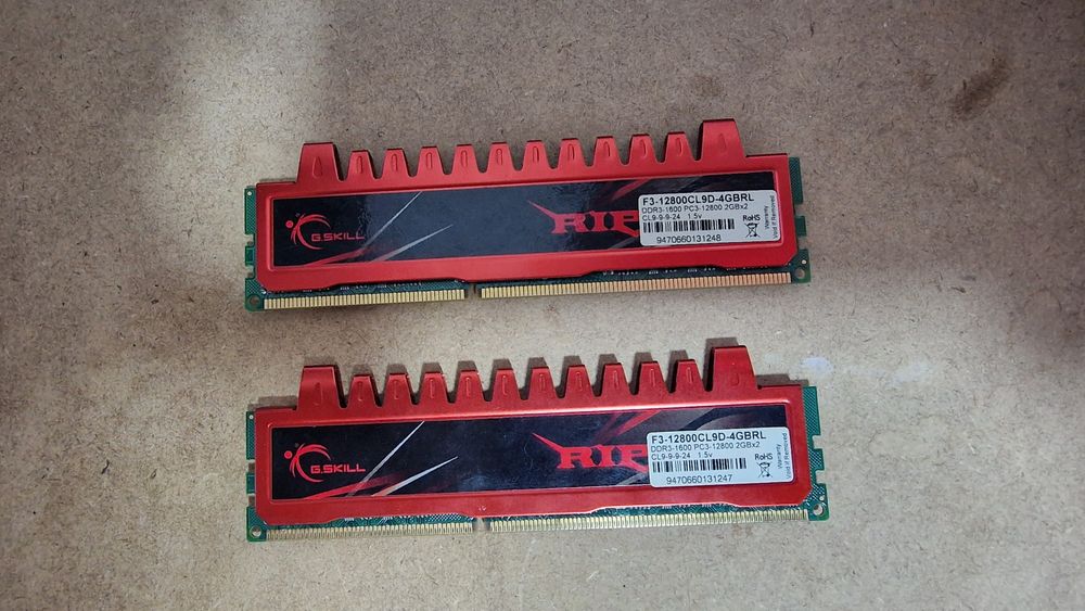 2 x 2gb Ddr3 Ripjaws 1600mhz