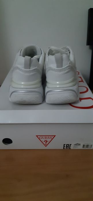Sapatilhas Guess