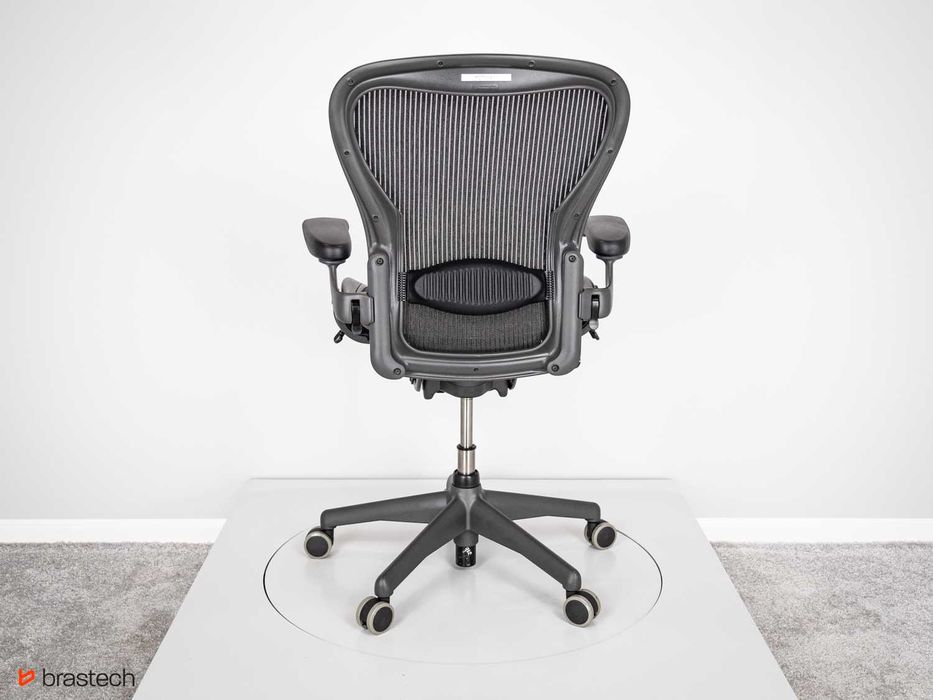 Fotel biurowy Herman Miller Aeron Classic rozmiar C odnowiony