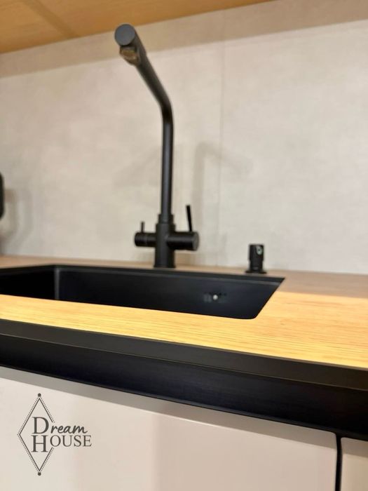 Продаж 2 кімнатної квартири