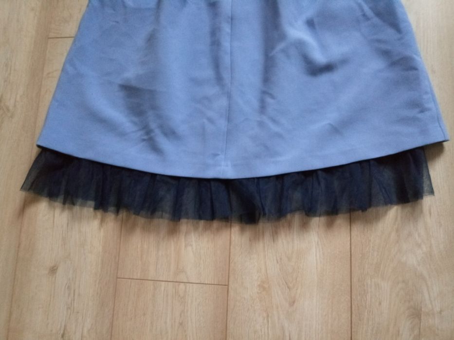 Niebieska sukienka 40