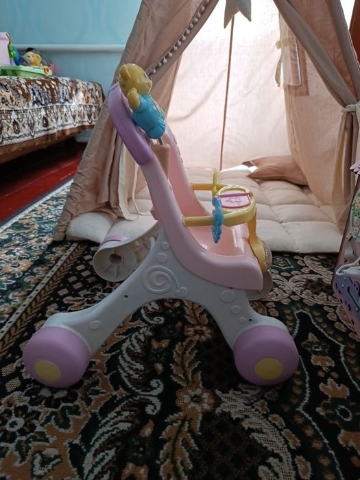 Візок для ляльок Fisher-price + подарунок,в наявності два однакових візка/ходунка 1000 грн.