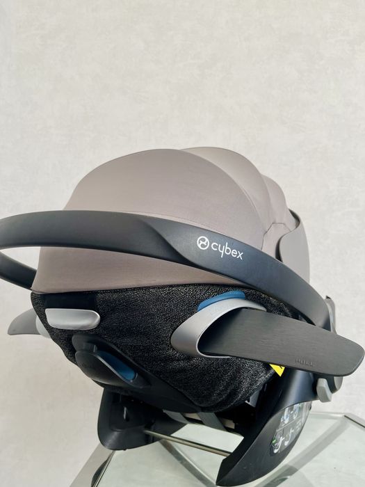 авто кресло ,CYBEX Cloud Z + База