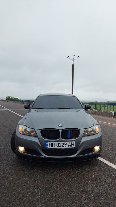 Продам bmw 328i ресть е90