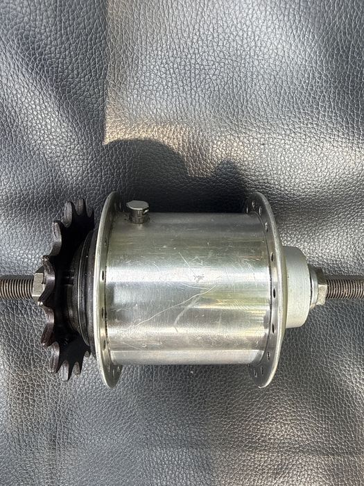 Sturmey archer 1956r  piasta