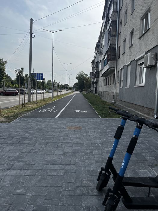 Діючий бізнес - прокат самокати!! Звягель.