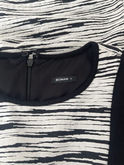 *Roman*Klasyczna sukienka  42