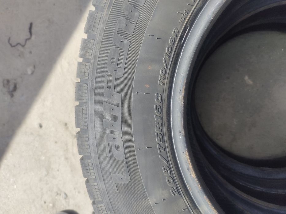 Продам гарні шини  205/75/16C