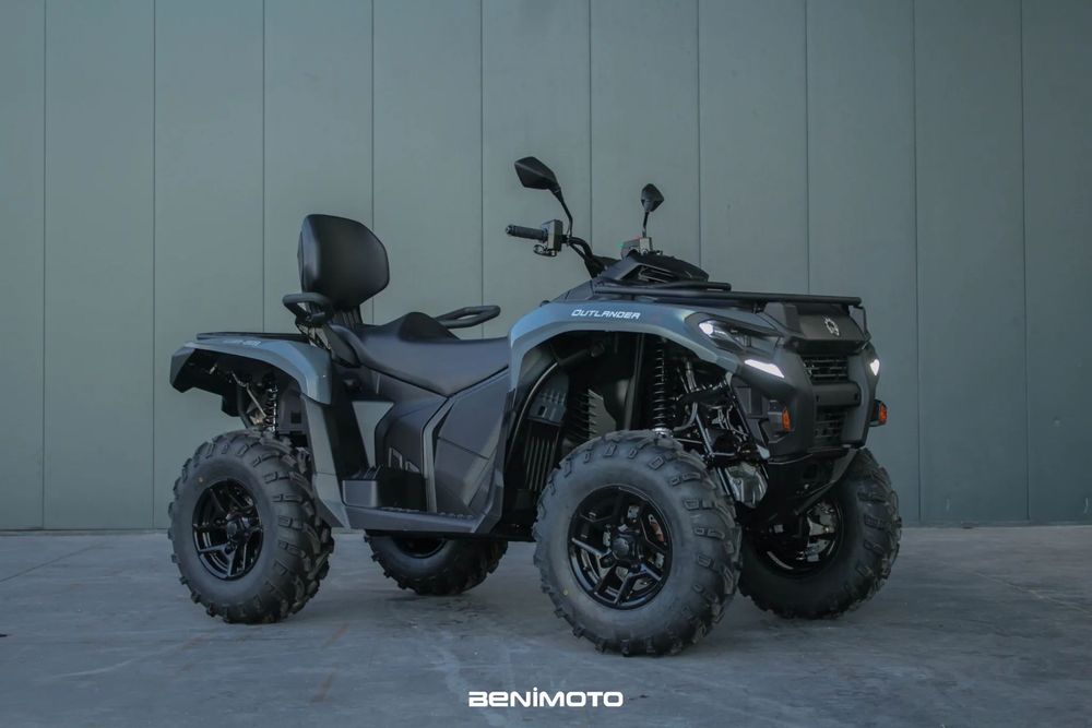 Can-Am Outlander  MAX 700 DPS