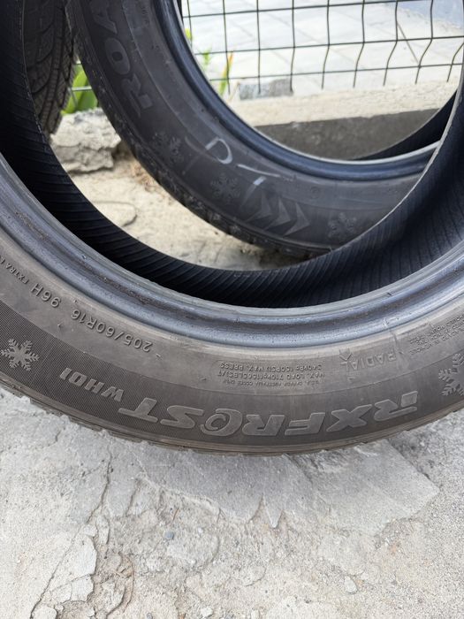 Opony zimowe Rxfrost roadx 205/60 R16