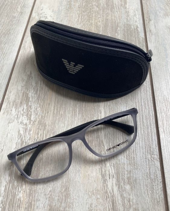 Чоловічі оправи для окулярів EA 3069 від  Emporio Armani !