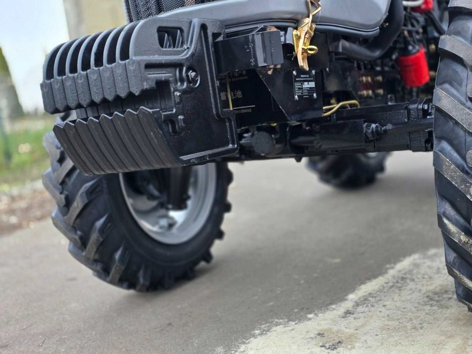 Повнопривідний трактор TERRA FENG 555X, 4х4, 2050 кг, євронавіска