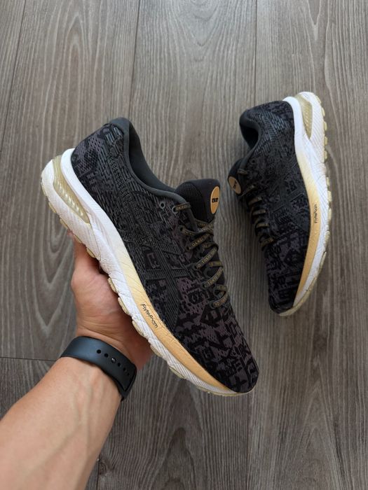 Sportowe Męskie Bardzo Wygodne Buty Do Biegania  , Sneakersy Asics GEL-Cumulus 22 Tokyo Black “EDO Era Tribute” FlyteFoam