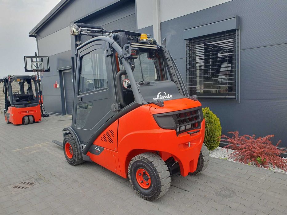 Wózek widłowy Linde H25T 4000h Triplex 5.95m 4 sekcje Kabina H20 H30