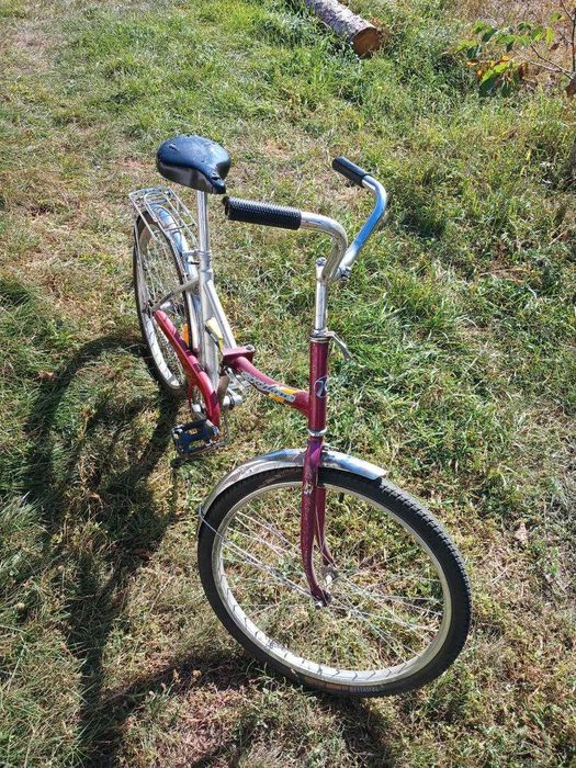 Велосипед жіноча рама