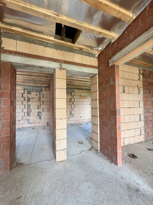 Продаж окремого будинку 130 м² + мансарда, 6 соток, Стоянка 2, Ірпінь