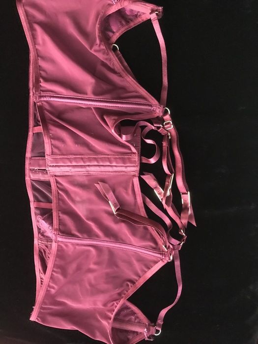 Пояс під панчохи Ann Summers великий розмір