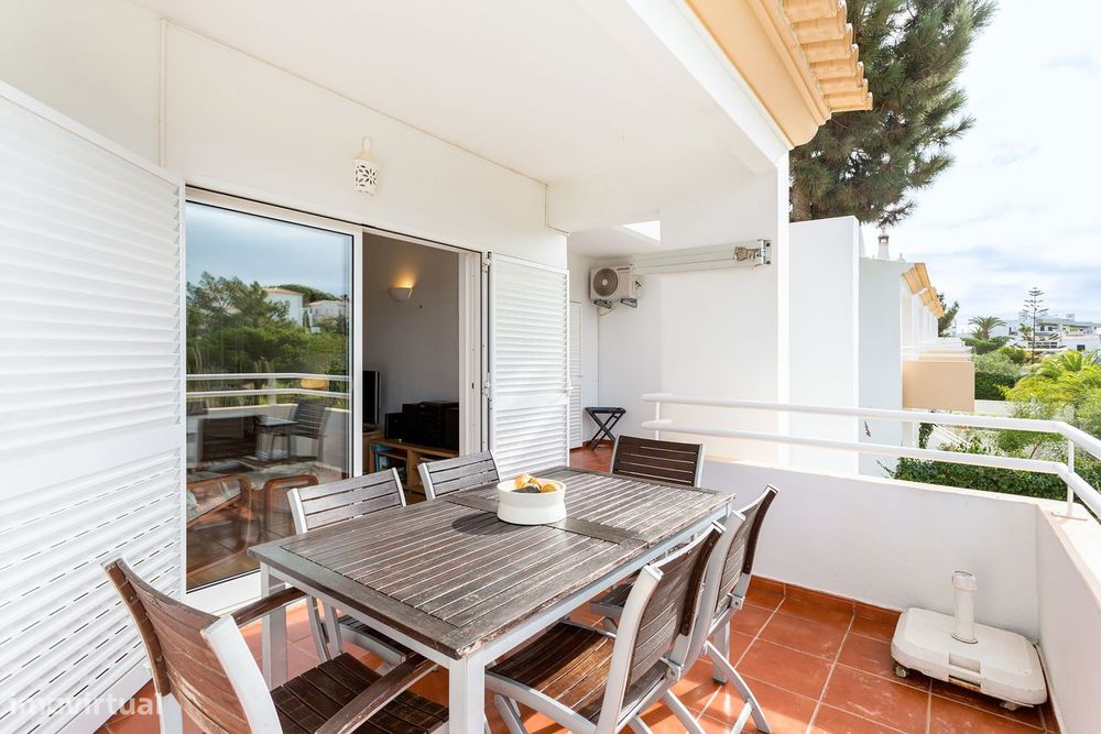 Apartamento T1+1 a pé da praia da Galé