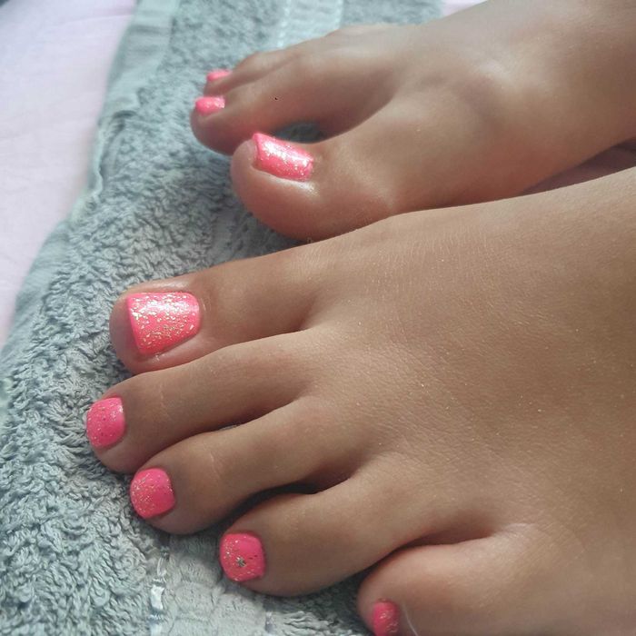 manicure hybrydowy i tytanowy