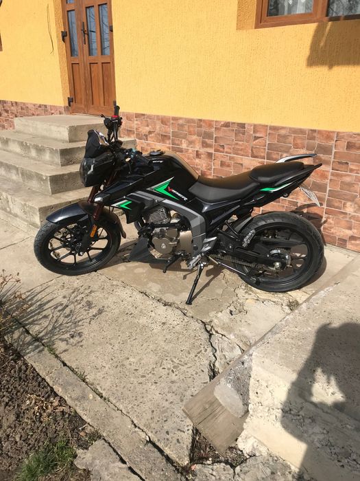 Мотоцикл Viper zs200a1 у відмінному стані, з документами та шоломом
