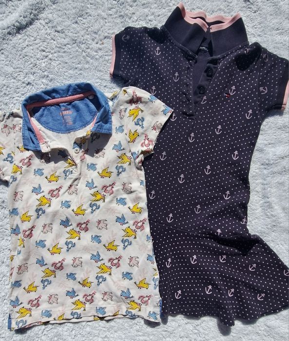 Bluzeczka sukienka dziewczęca 110/116 polo kołnierzyk biała granatowa