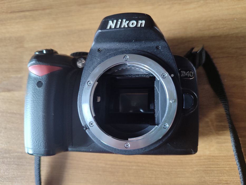 Nikon D40 + Tamron 18-200