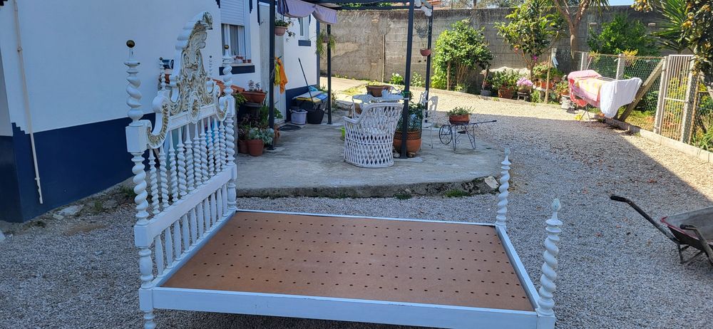 Cama usada  estilo seculo XVII