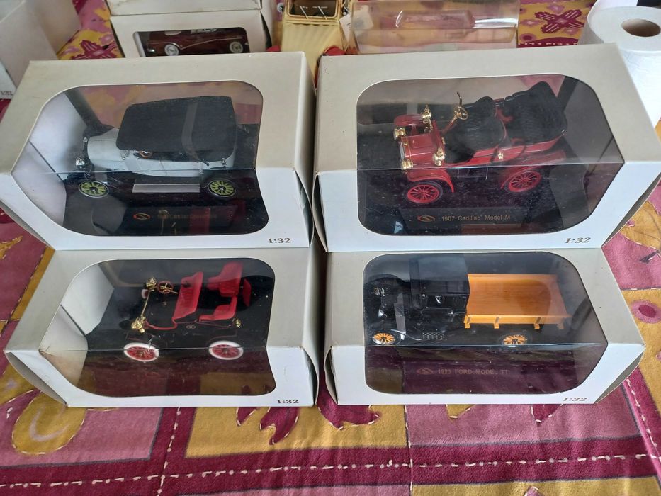 Coleção carros antigos 1:32