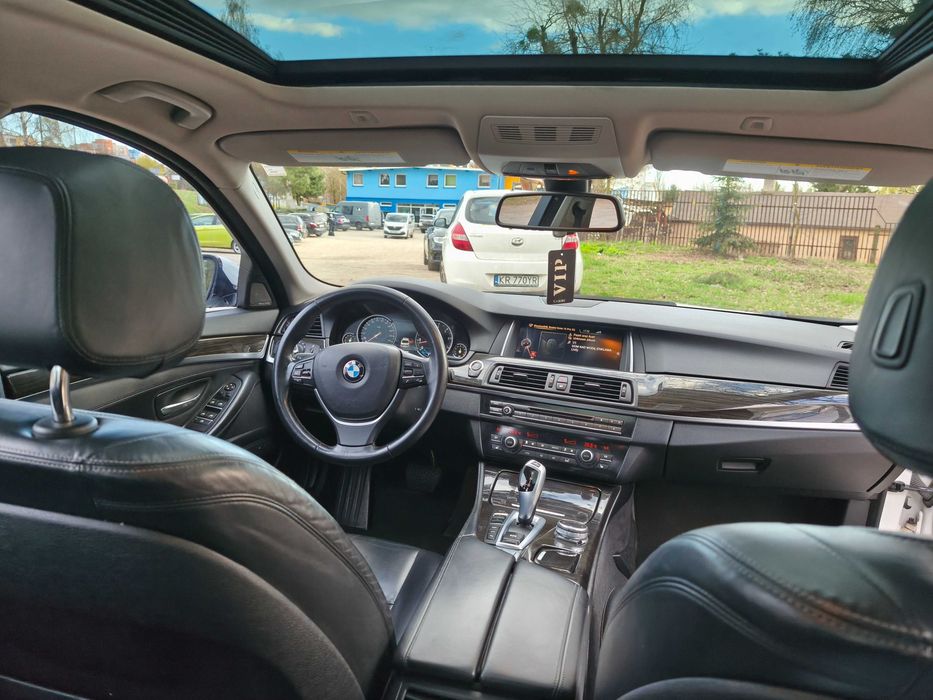 Samochód BMW F10  2.8