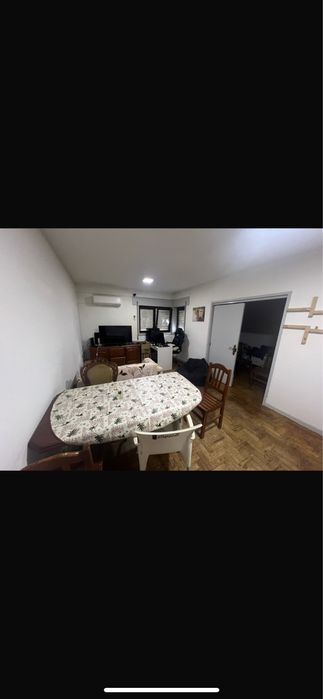 Quartos num T4 - Mirandela