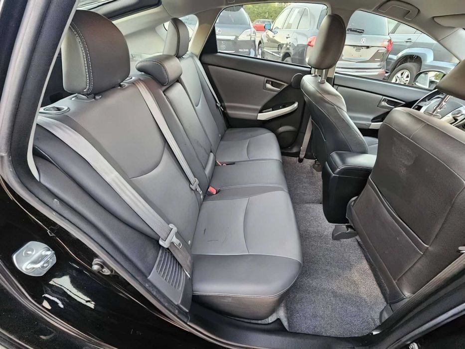 Toyota Prius      2014