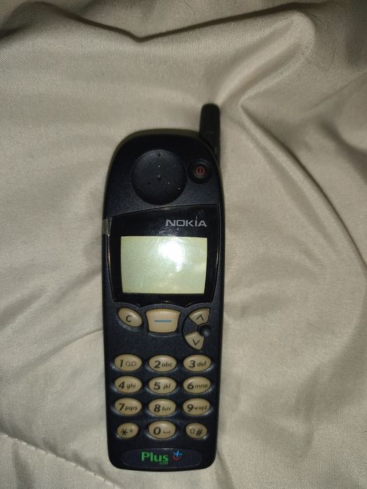 Telefon Nokia 5110. Idealny. Brak baterii i ładowarki