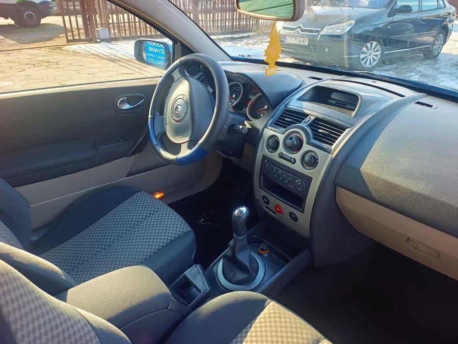 Megane 1.6 ben piękny kolor bez rdzy ładne alufelgi sportowy wydech