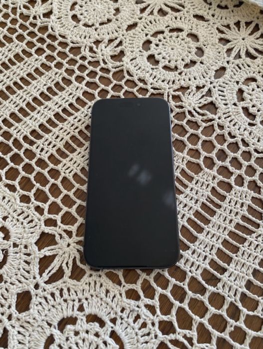 Iphone 15 pro granatowy
