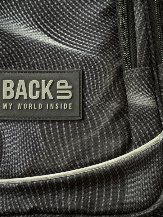 Plecak BackUP 3-komorowy, czarny, bardzo pojemny